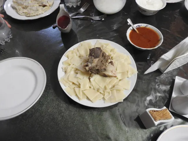 Халяльные и вегетарианские кафе Махачкалы